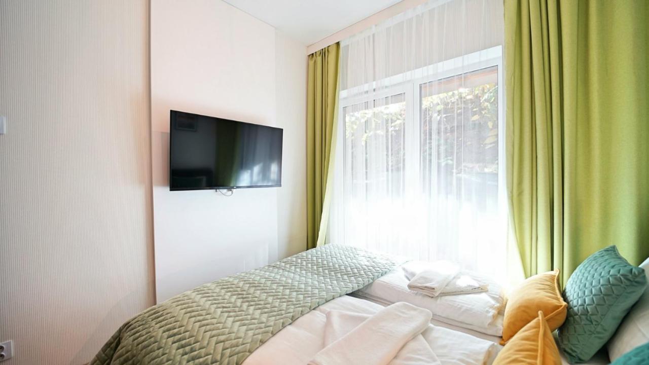 Apartamenty Everysky - Slowackiego 5A-B カルパッチ エクステリア 写真